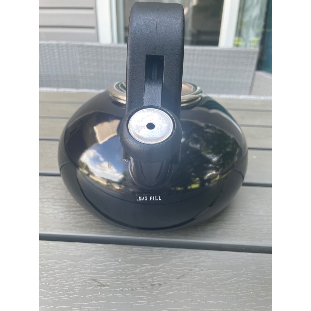 KitchenAid 1.9L Whistling Stovetop Tea Kettle Onyx Black KTEN20SBOB